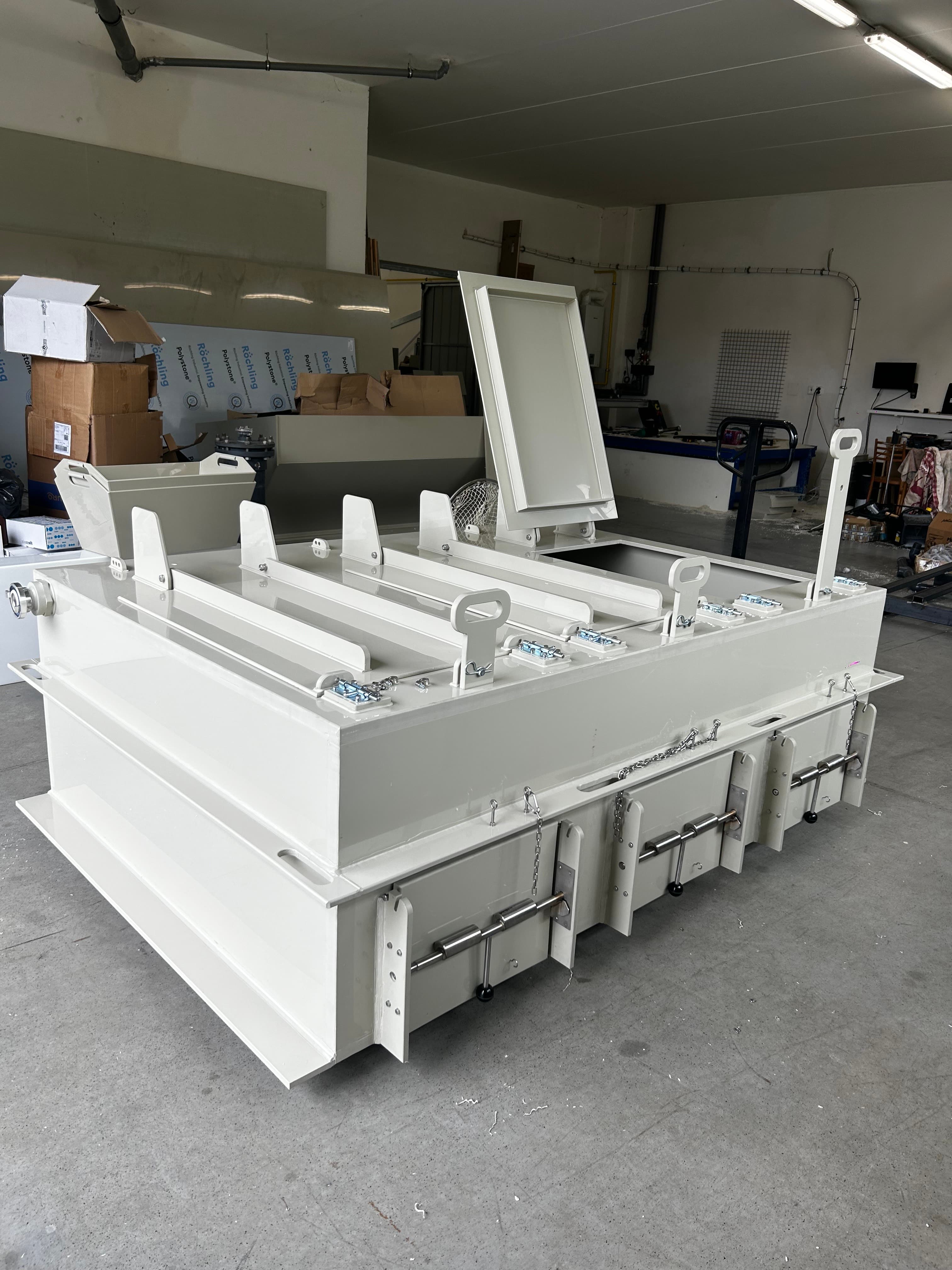 Transport Tanks gallery photo 04